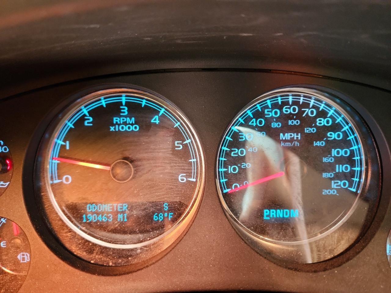 2009 GMC Yukon Xl Denali VIN: 1GKFK06299R300128 Lot: 84198695