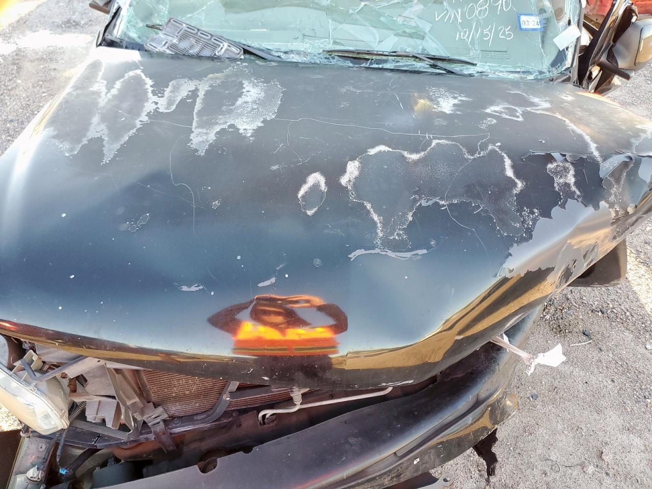 2004 Chevrolet Tahoe K1500 VIN: 1GNEK13Z14R320890 Lot: 90498065