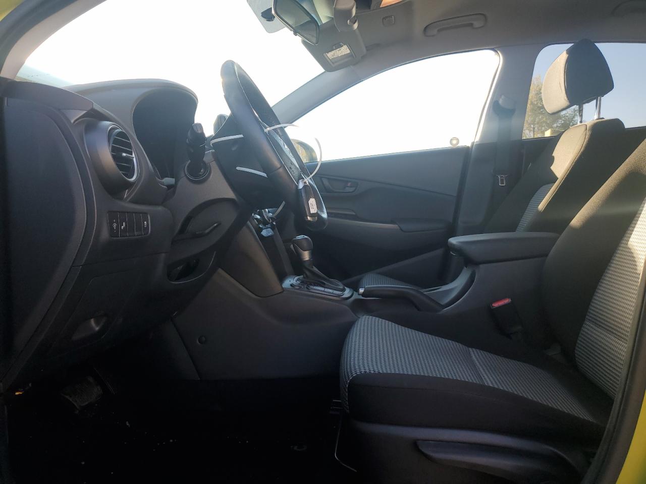 2020 Hyundai Kona Limited VIN: KM8K3CA54LU585492 Lot: 89617645