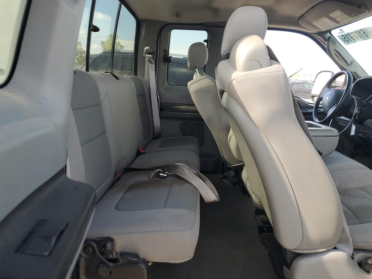 2005 Ford F250 Super Duty VIN: 1FTSX21P65EA98151 Lot: 86106915