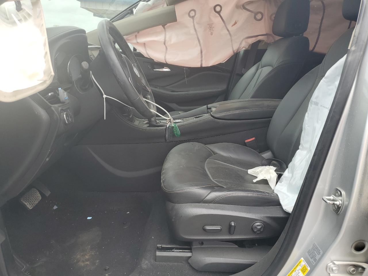 2018 Buick Envision Essence VIN: LRBFX1SA5JD028581 Lot: 82224785