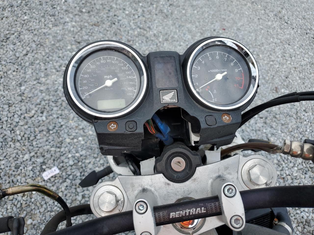 2003 Honda Cb900 F VIN: JH2SC48083M101027 Lot: 82207855