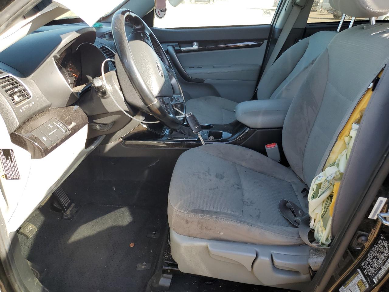 2015 Kia Sorento Lx VIN: 5XYKTCA60FG557885 Lot: 81987775