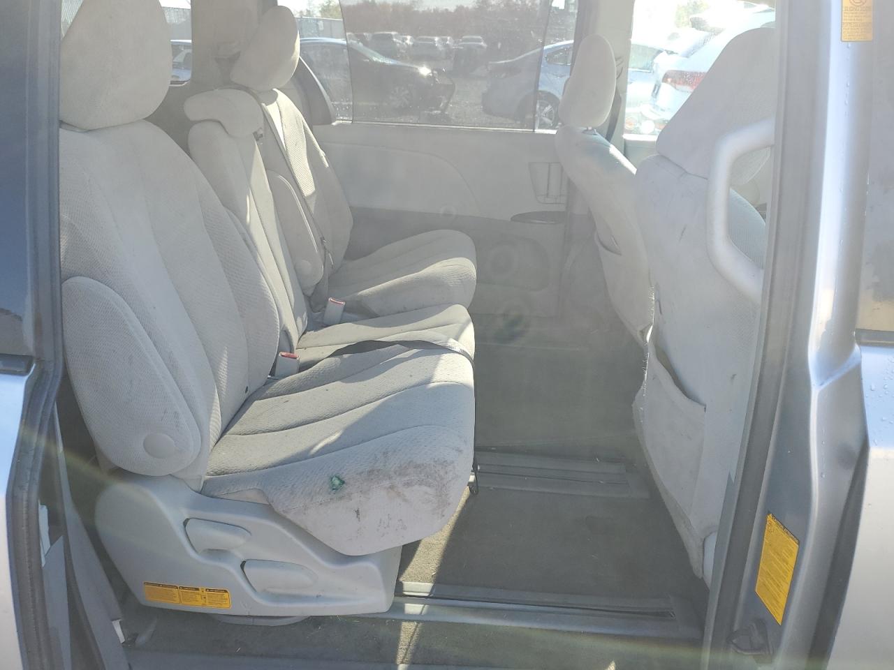 2013 Toyota Sienna Le VIN: 5TDKK3DC0DS317210 Lot: 81967605