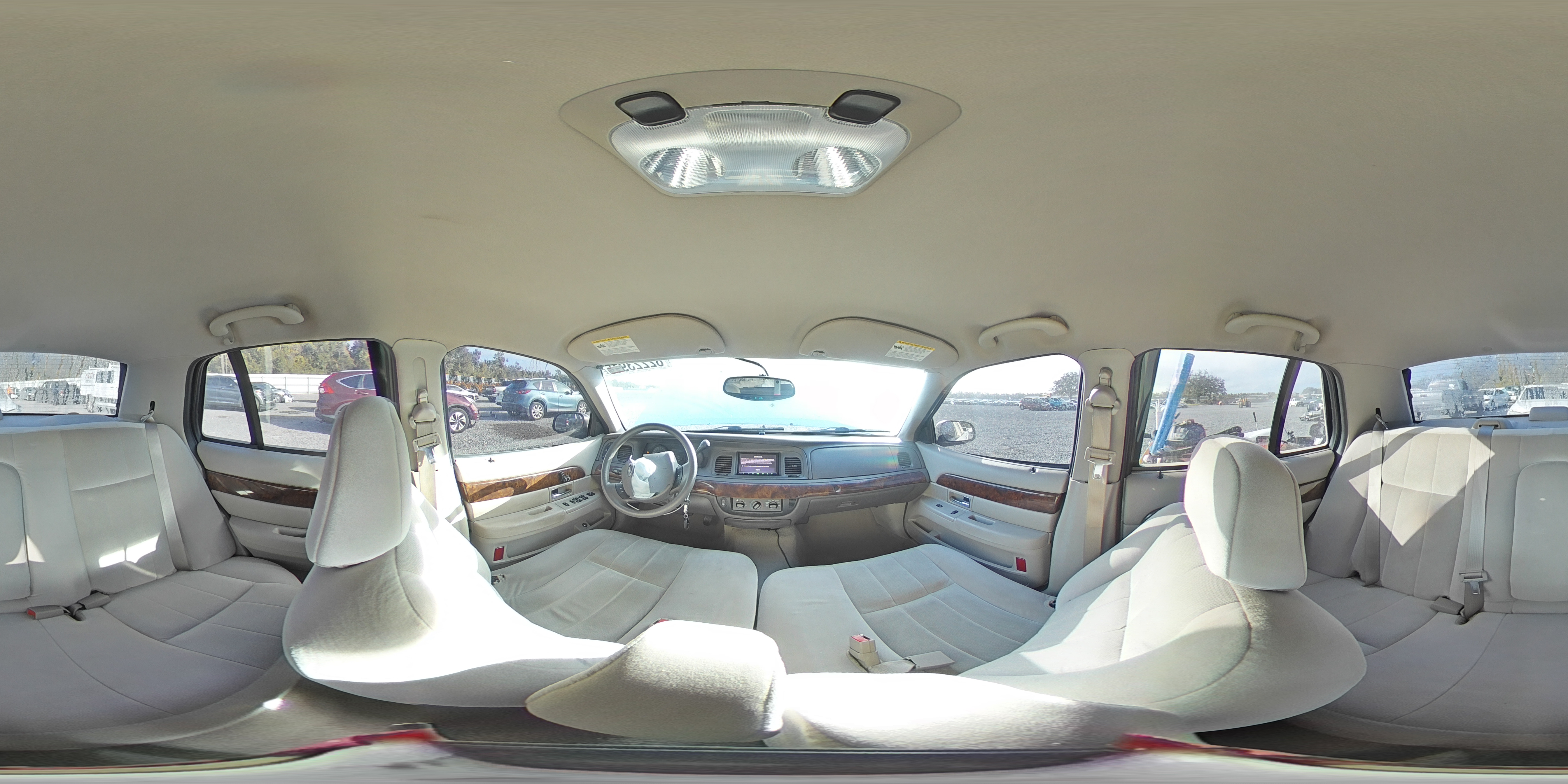 2008 Mercury Grand Marquis Gs VIN: 2MEFM74V28X632653 Lot: 82223915