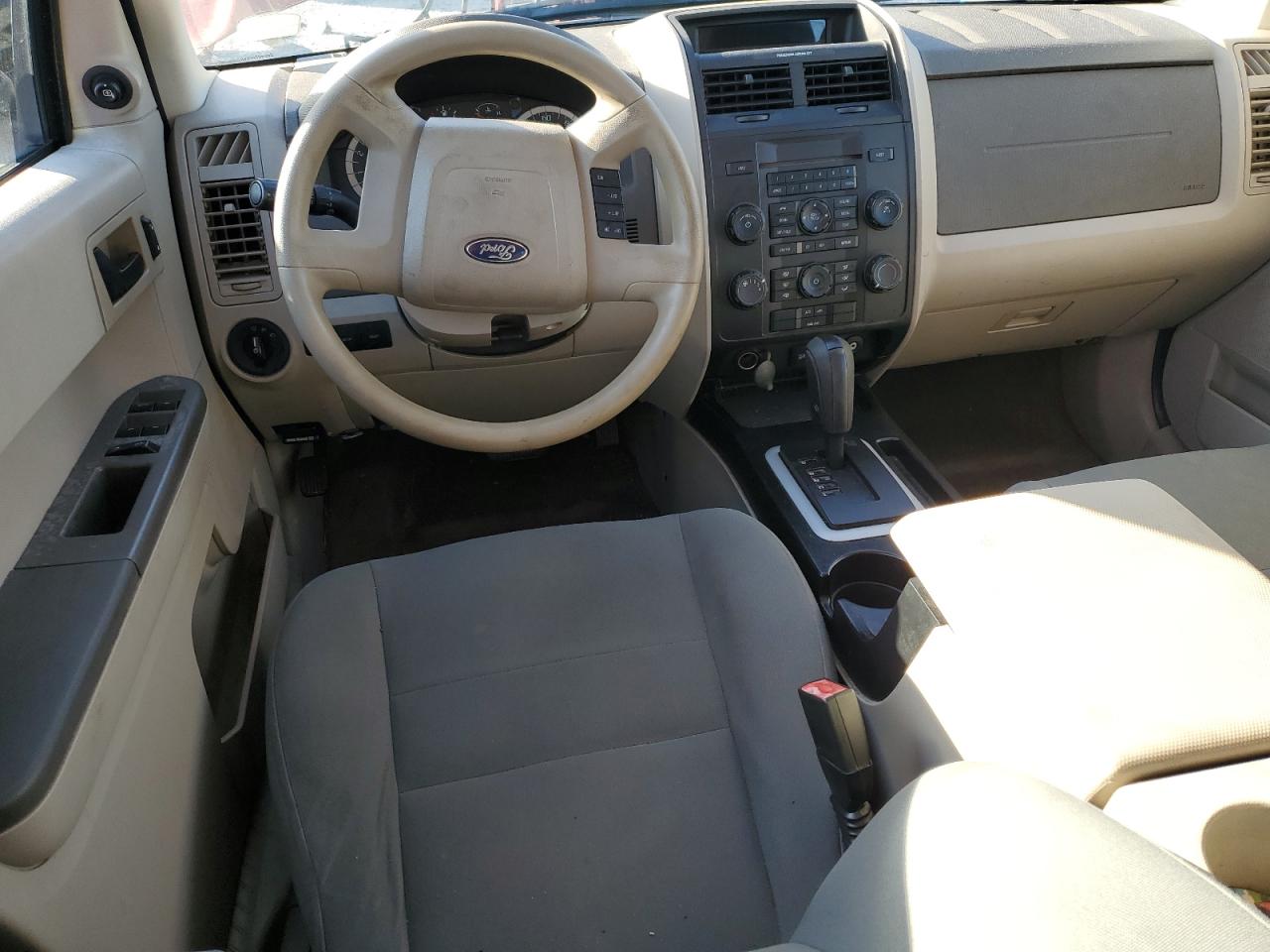 2011 Ford Escape Xls VIN: 1FMCU0C78BKC40233 Lot: 85673335