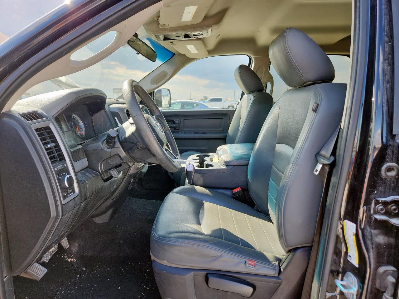 2018 Ram 2500 St VIN: 3C6UR4CLXJG363396 Lot: 85645975