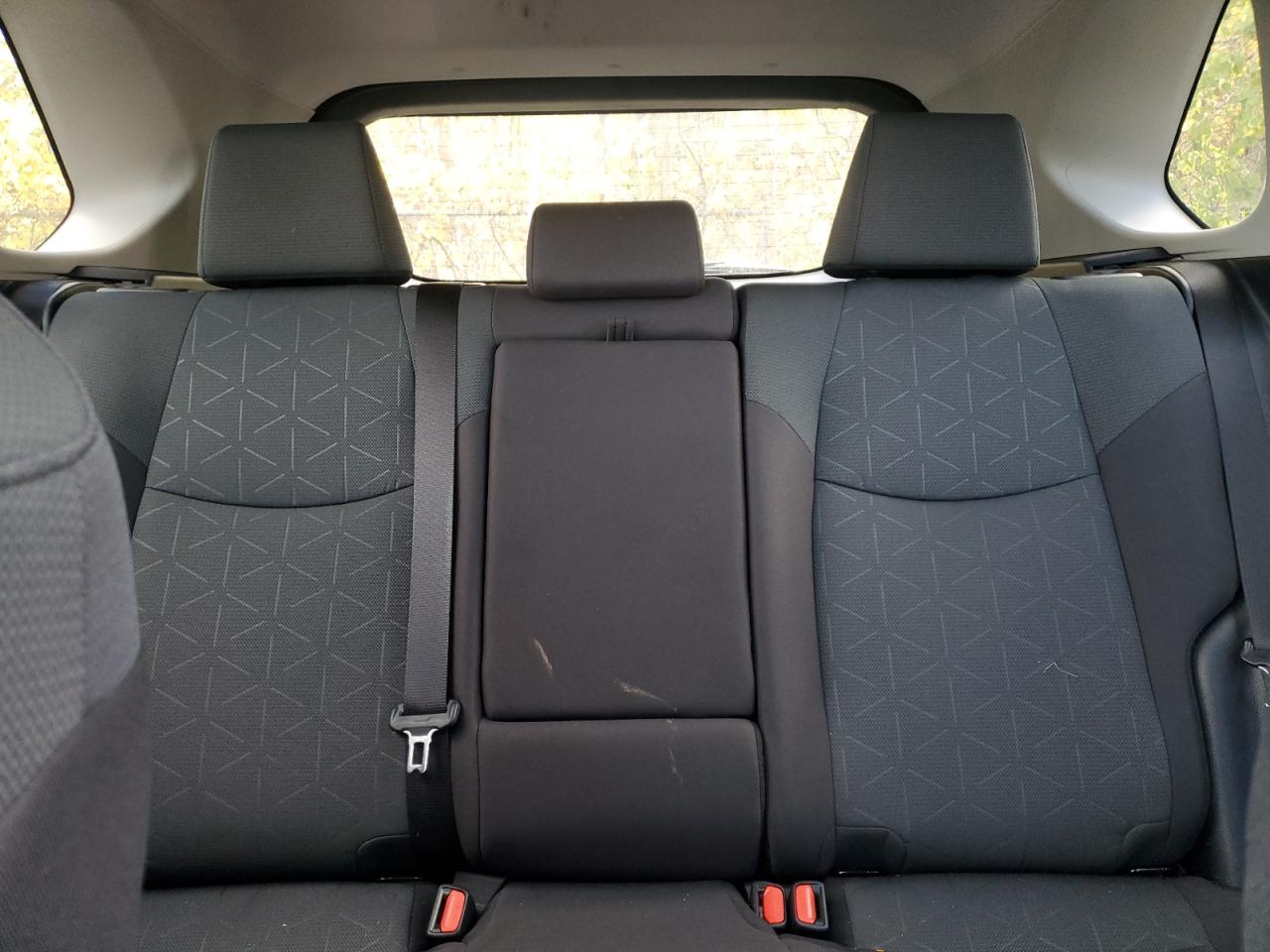 2024 Toyota Rav4 Xle VIN: 2T3RWRFV3RW234588 Lot: 85847325