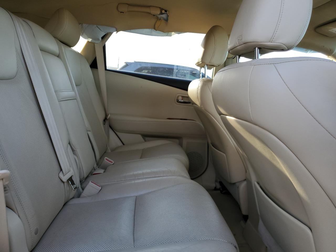 2011 Lexus Rx 450H VIN: JTJBC1BA3B2421808 Lot: 82763985