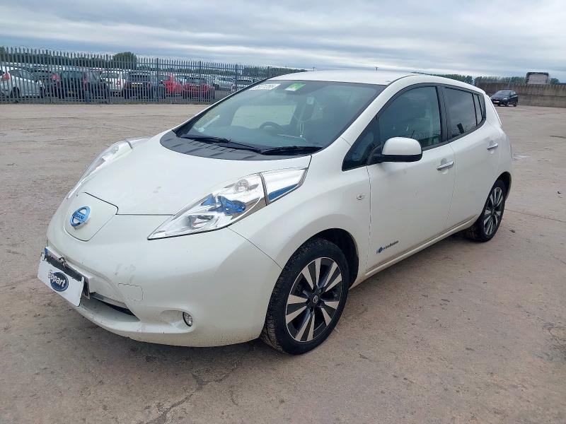 2016 NISSAN LEAF TEKNA 30KWH 80KW TEKNA 30KWH 5DR AUTO for sale at Copart YORK