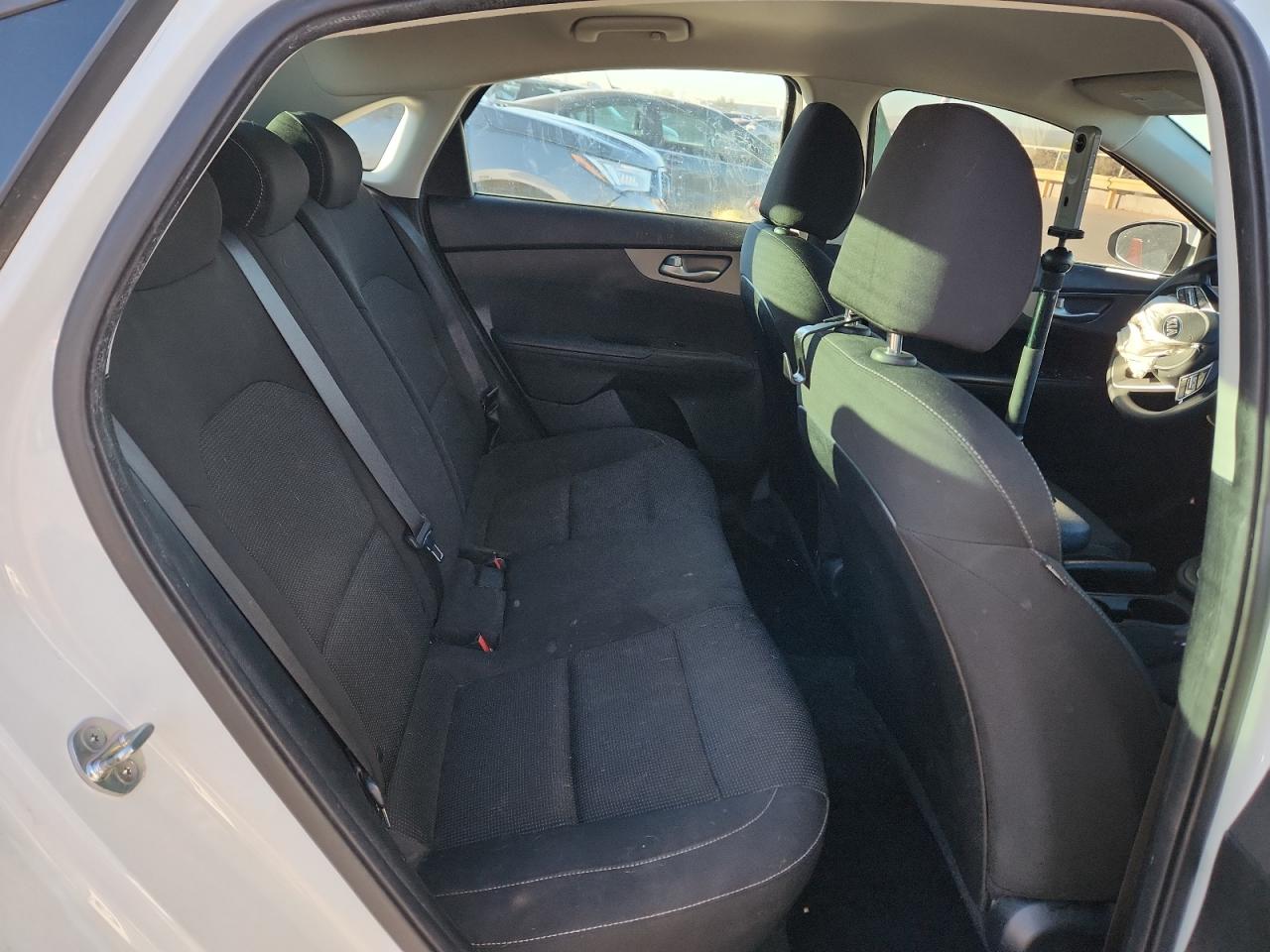 2019 Kia Forte Fe VIN: 3KPF24AD2KE013579 Lot: 86329095