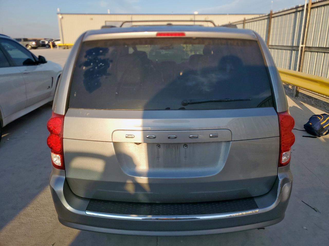 2019 Dodge Grand Caravan Sxt VIN: 2C4RDGCG0KR772147 Lot: 85884235