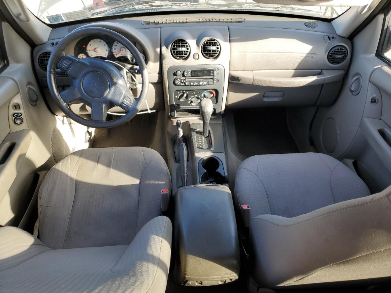 2004 Jeep Liberty Sport VIN: 1J4GL48K54W146152 Lot: 85589605