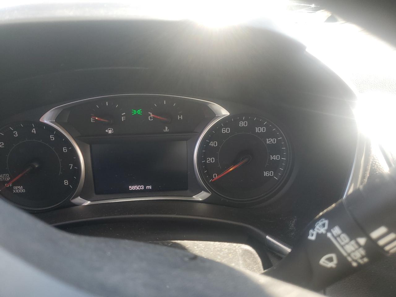 2020 Chevrolet Equinox Lt VIN: 2GNAXUEV4L6215847 Lot: 84803095