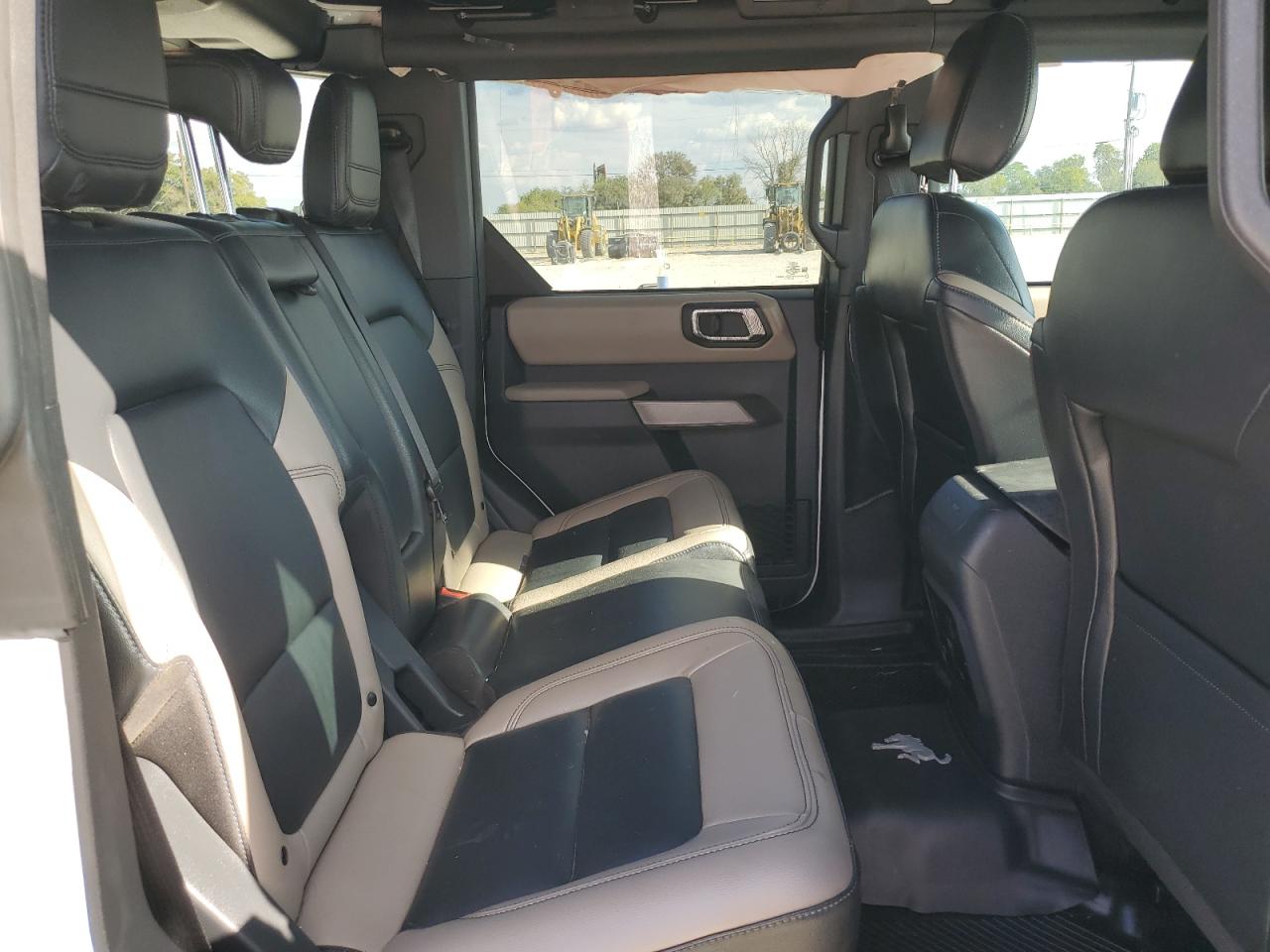 2023 Ford Bronco Base VIN: 1FMEE5DP4PLB92300 Lot: 87312125