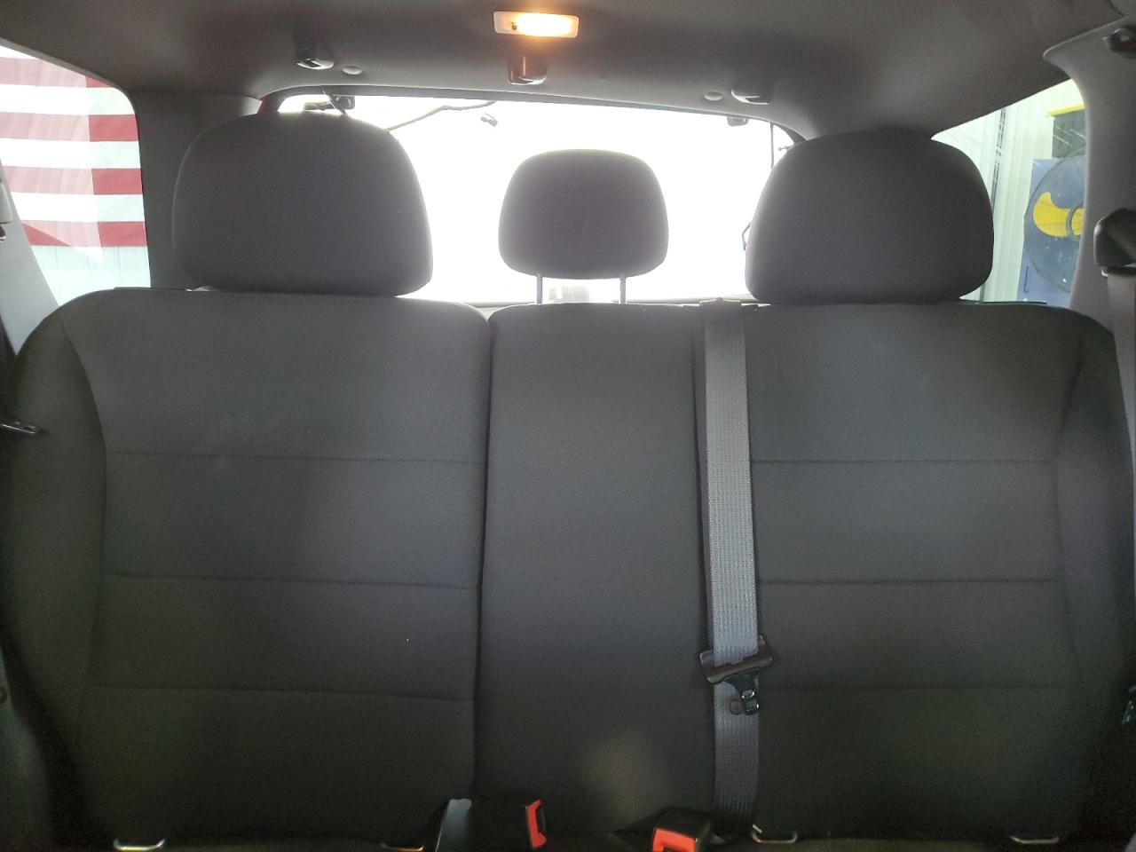 2010 Ford Escape Xlt VIN: 1FMCU0DG9AKA53550 Lot: 85820325