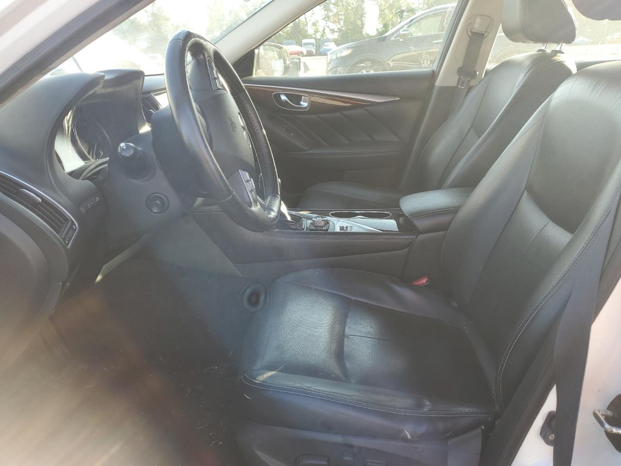 2015 Infiniti Q50 Base VIN: JN1BV7AR4FM396292 Lot: 82237055