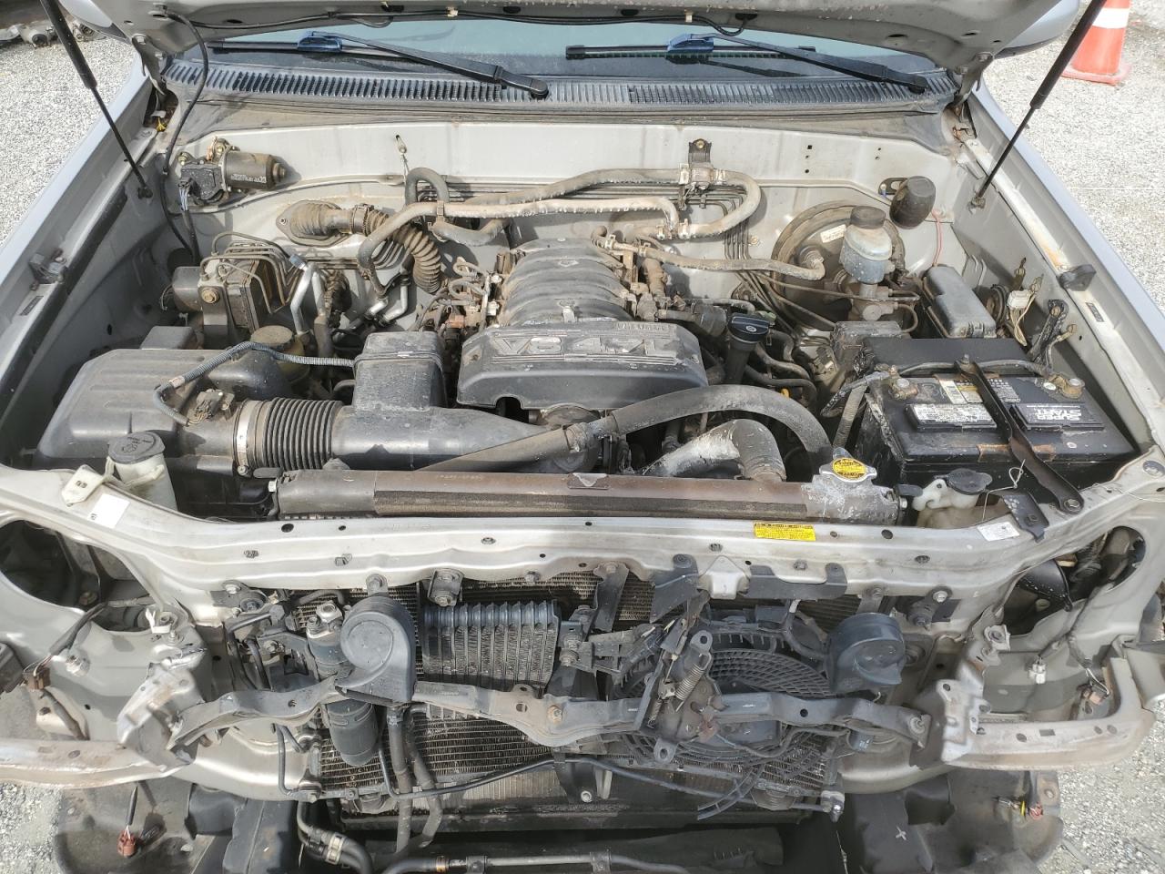 2005 Toyota Sequoia Sr5 VIN: 5TDZT34A85S255146 Lot: 89858665