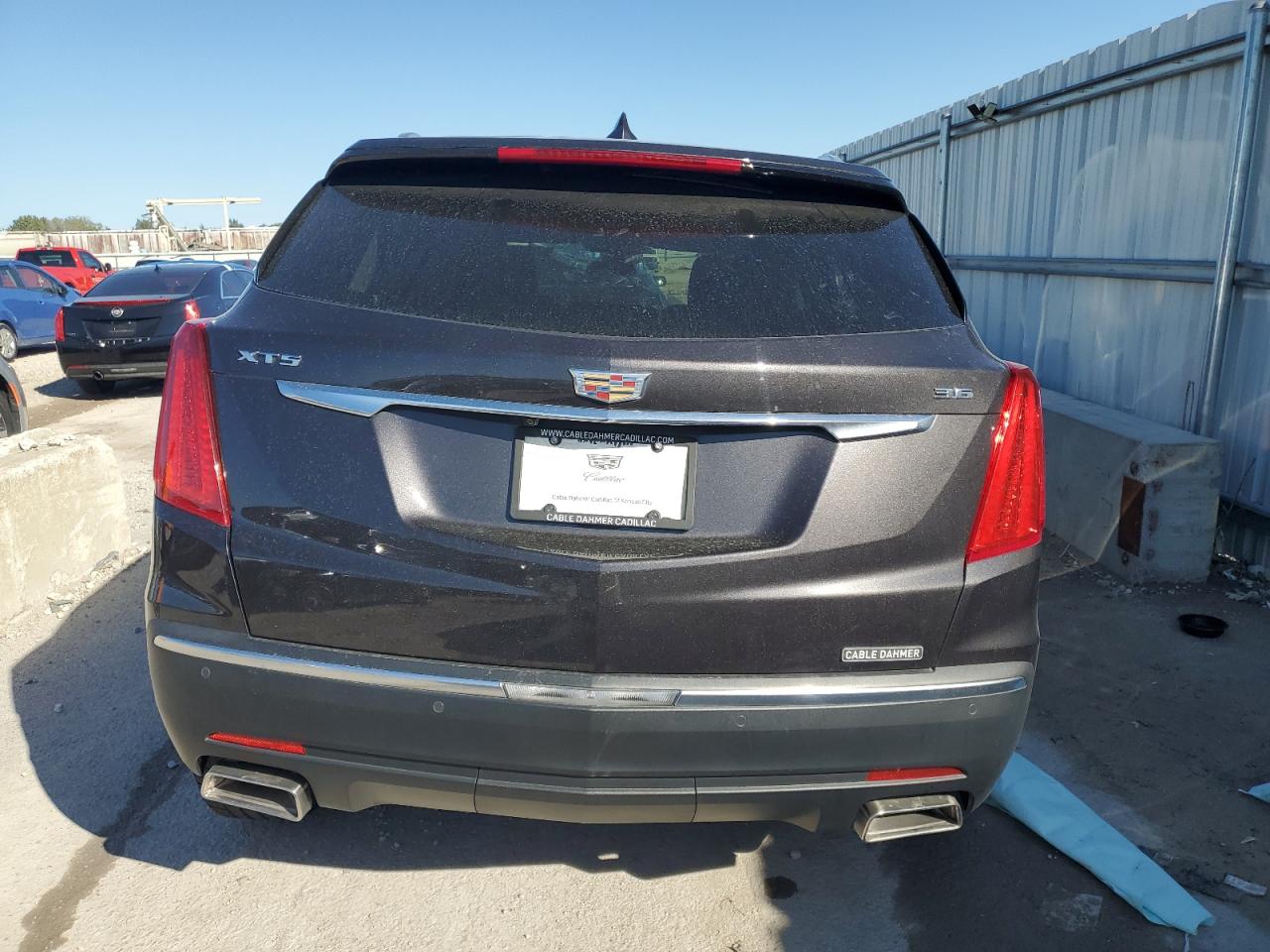 2017 Cadillac Xt5 Premium Luxury VIN: 1GYKNCRS8HZ301780 Lot: 82321295