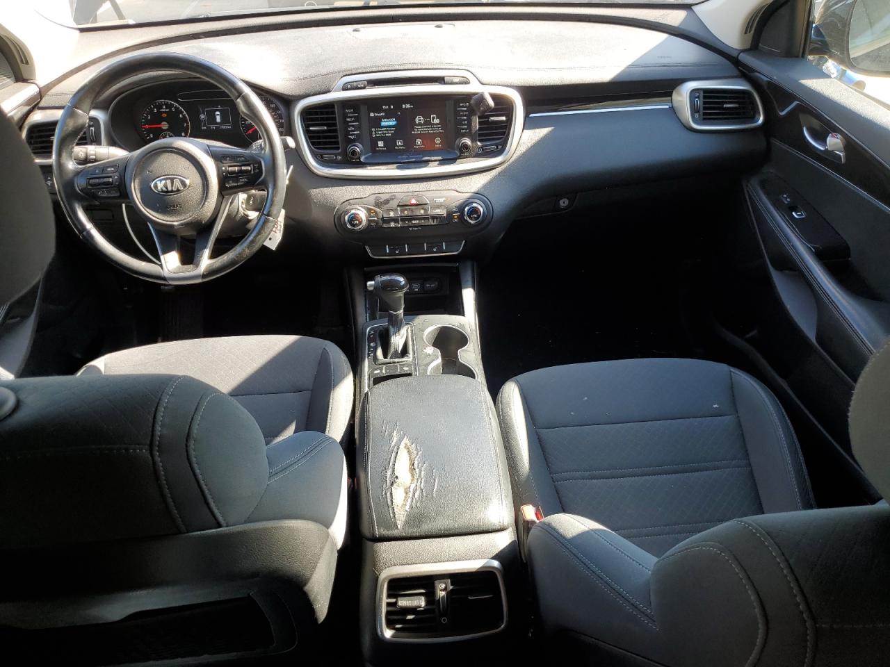 2018 Kia Sorento Lx VIN: 5XYPG4A39JG412889 Lot: 82309405