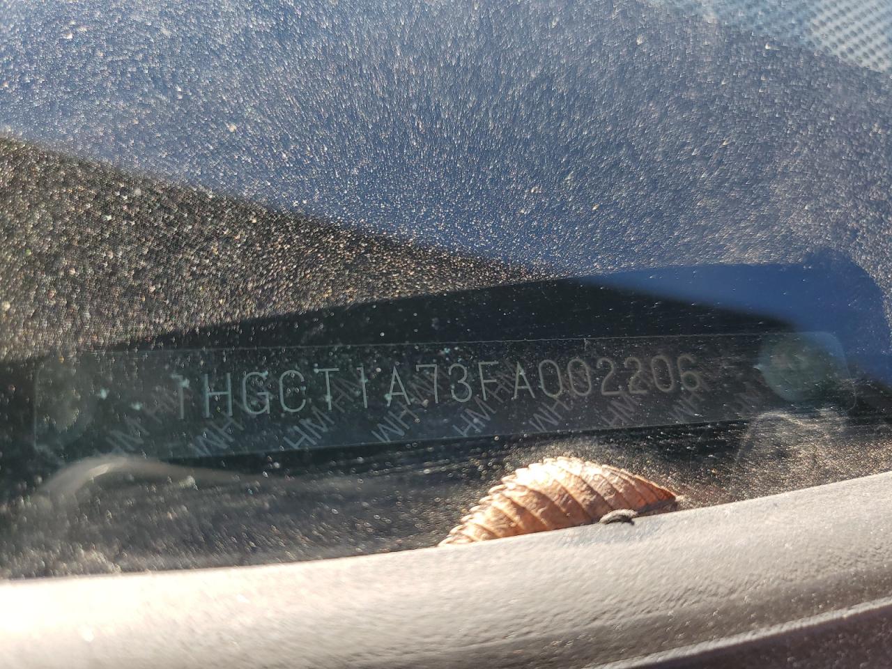 2015 Honda Accord Ex VIN: 1HGCT1A73FA002206 Lot: 81937995