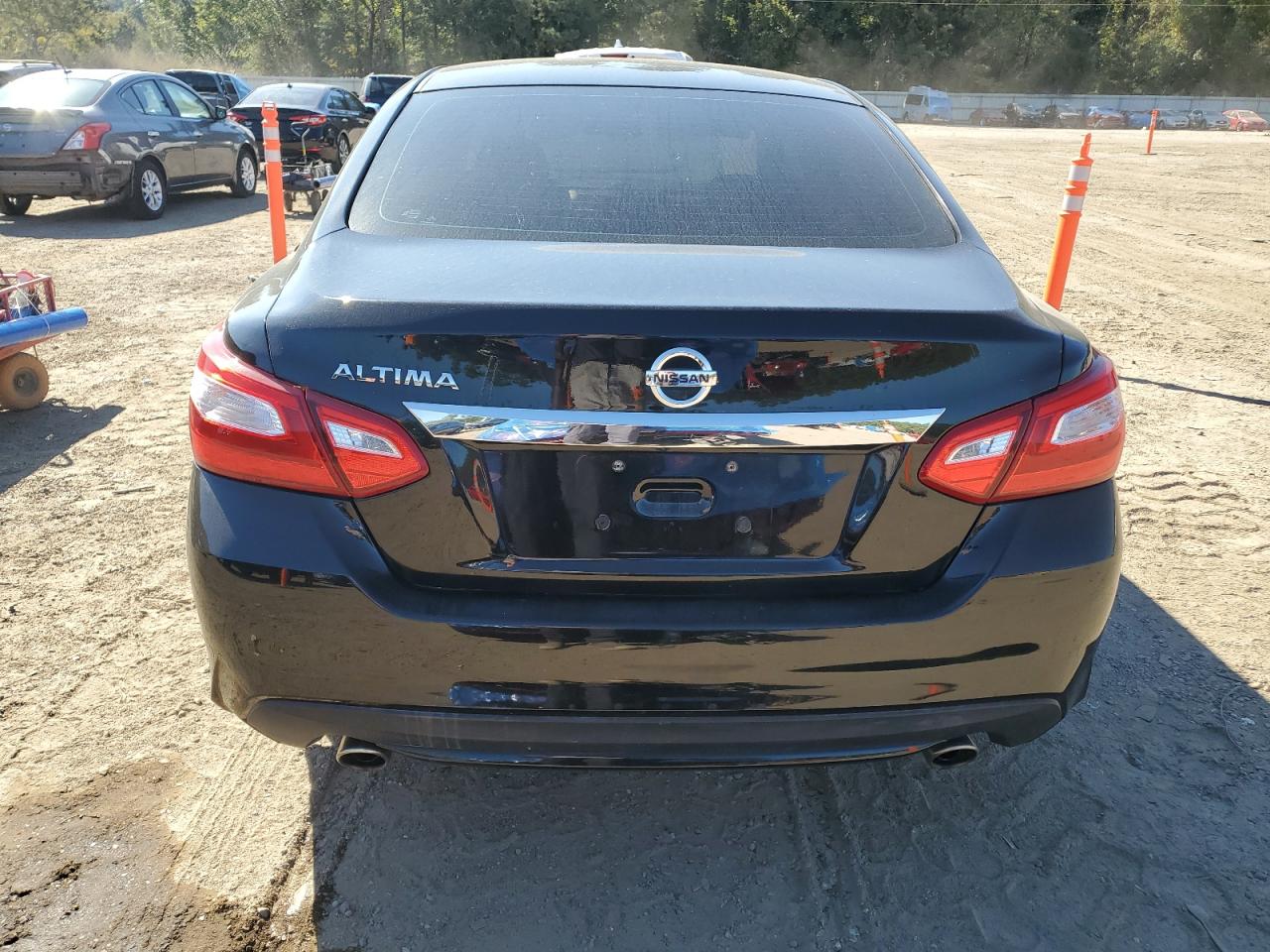2017 Nissan Altima 2.5 VIN: 1N4AL3AP9HC294068 Lot: 85128945