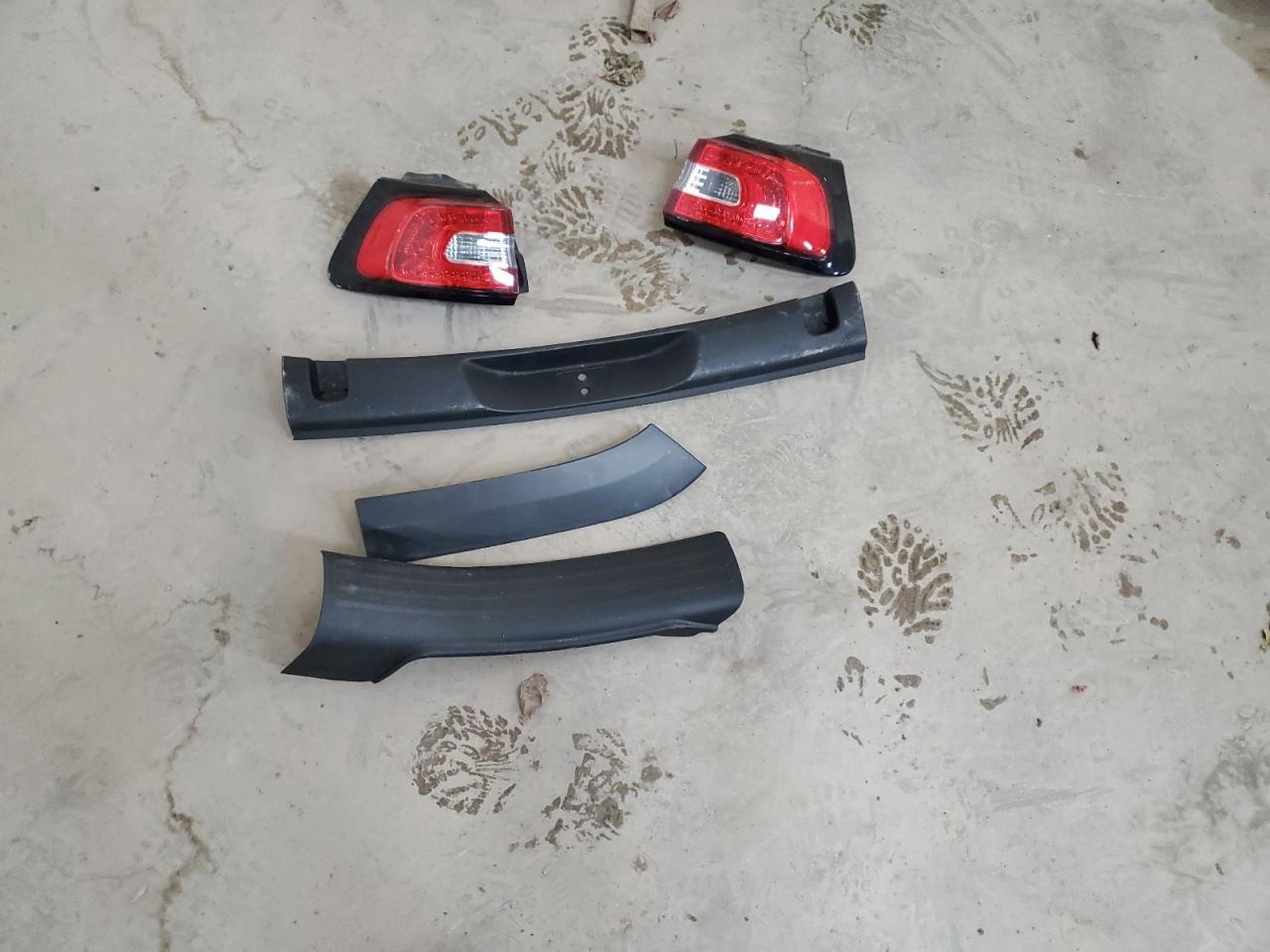 2015 Jeep Cherokee Trailhawk VIN: 1C4PJMBSXFW717514 Lot: 87019905