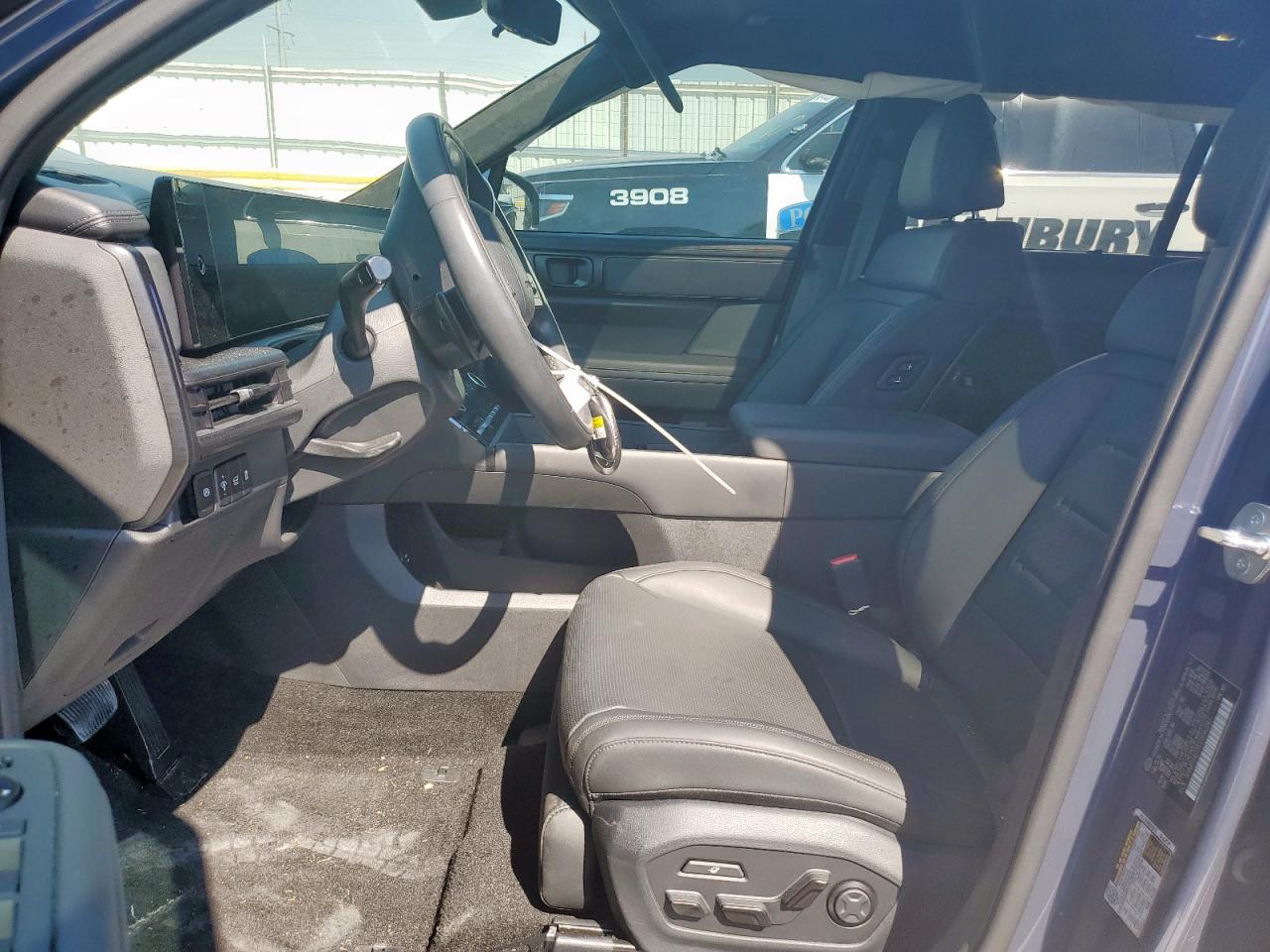 2025 Hyundai Santa Fe Calligraphy VIN: 5NMP54G15SH042043 Lot: 84619905