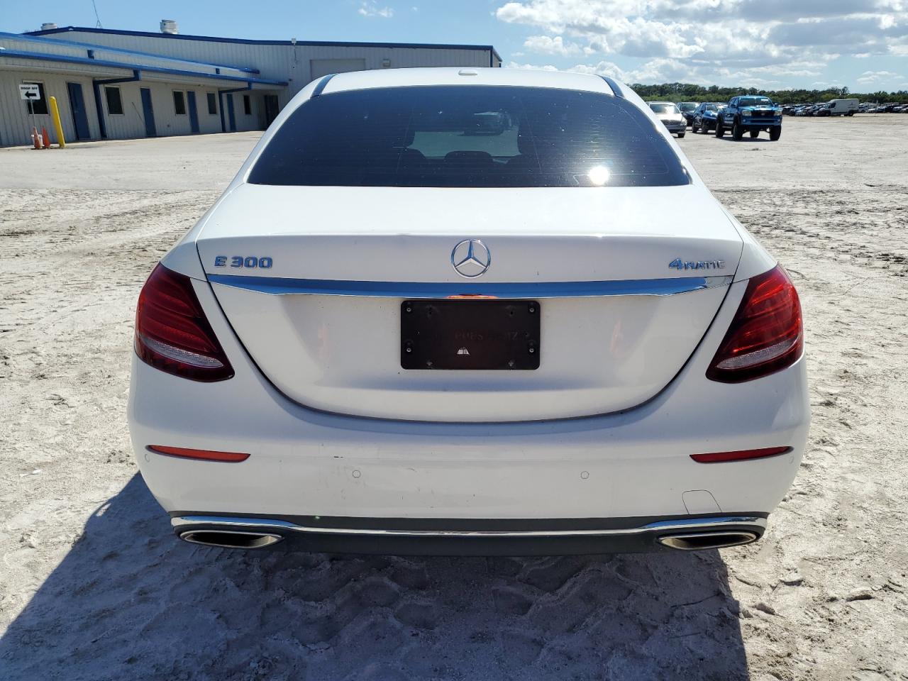2017 Mercedes-Benz E 300 4Matic VIN: WDDZF4KB0HA182161 Lot: 82442745