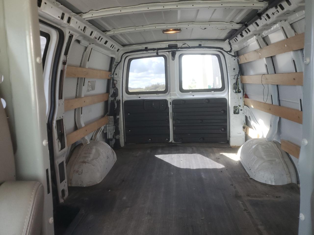 2014 GMC Savana G2500 VIN: 1GTW7FCA4E1904903 Lot: 86800995