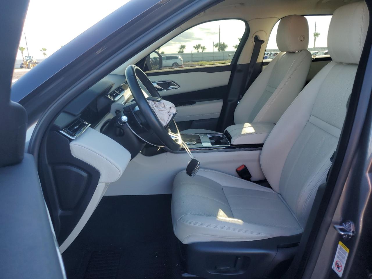 2019 Land Rover Range Rover Velar S VIN: SALYB2EXXKA793652 Lot: 86513785