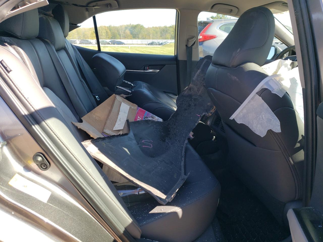 2019 Toyota Camry L VIN: 4T1B11HK8KU190283 Lot: 82398155