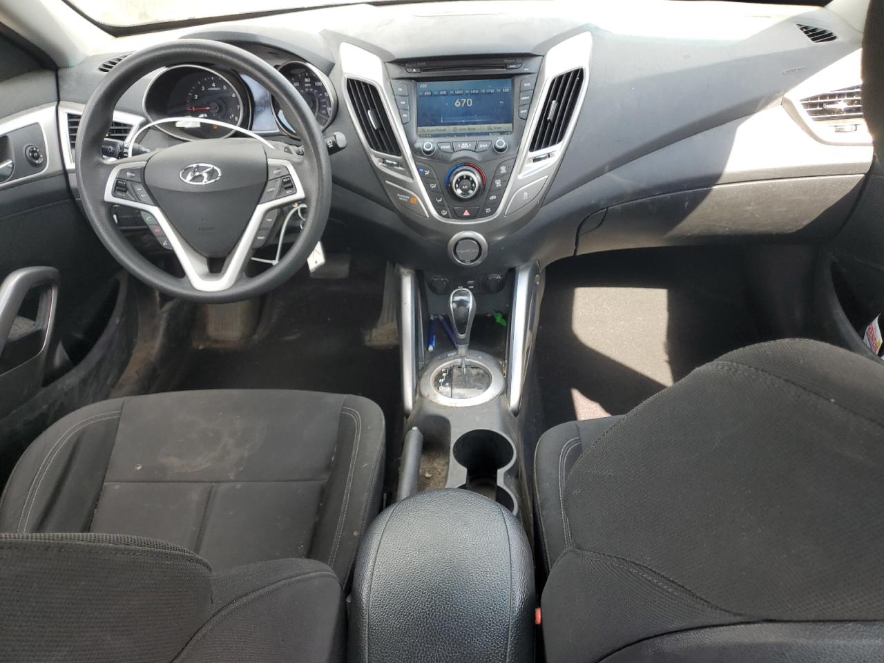 2016 Hyundai Veloster VIN: KMHTC6AD6GU252567 Lot: 84803035