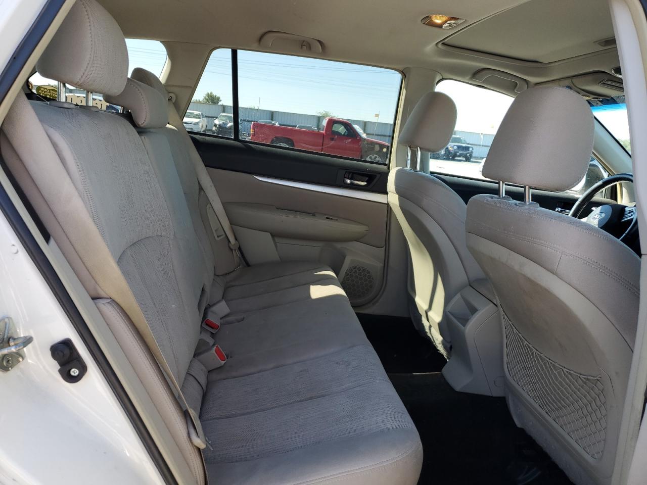 2014 Subaru Outback 2.5I Premium VIN: 4S4BRBDC3E3293733 Lot: 82177845