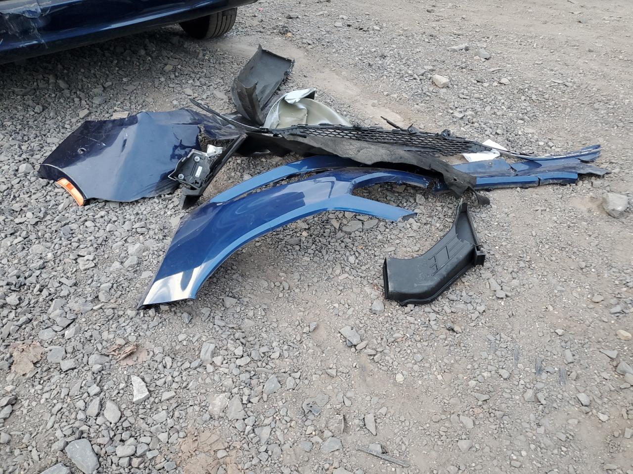 2017 Chrysler Pacifica Lx VIN: 2C4RC1CG5HR770323 Lot: 84634755