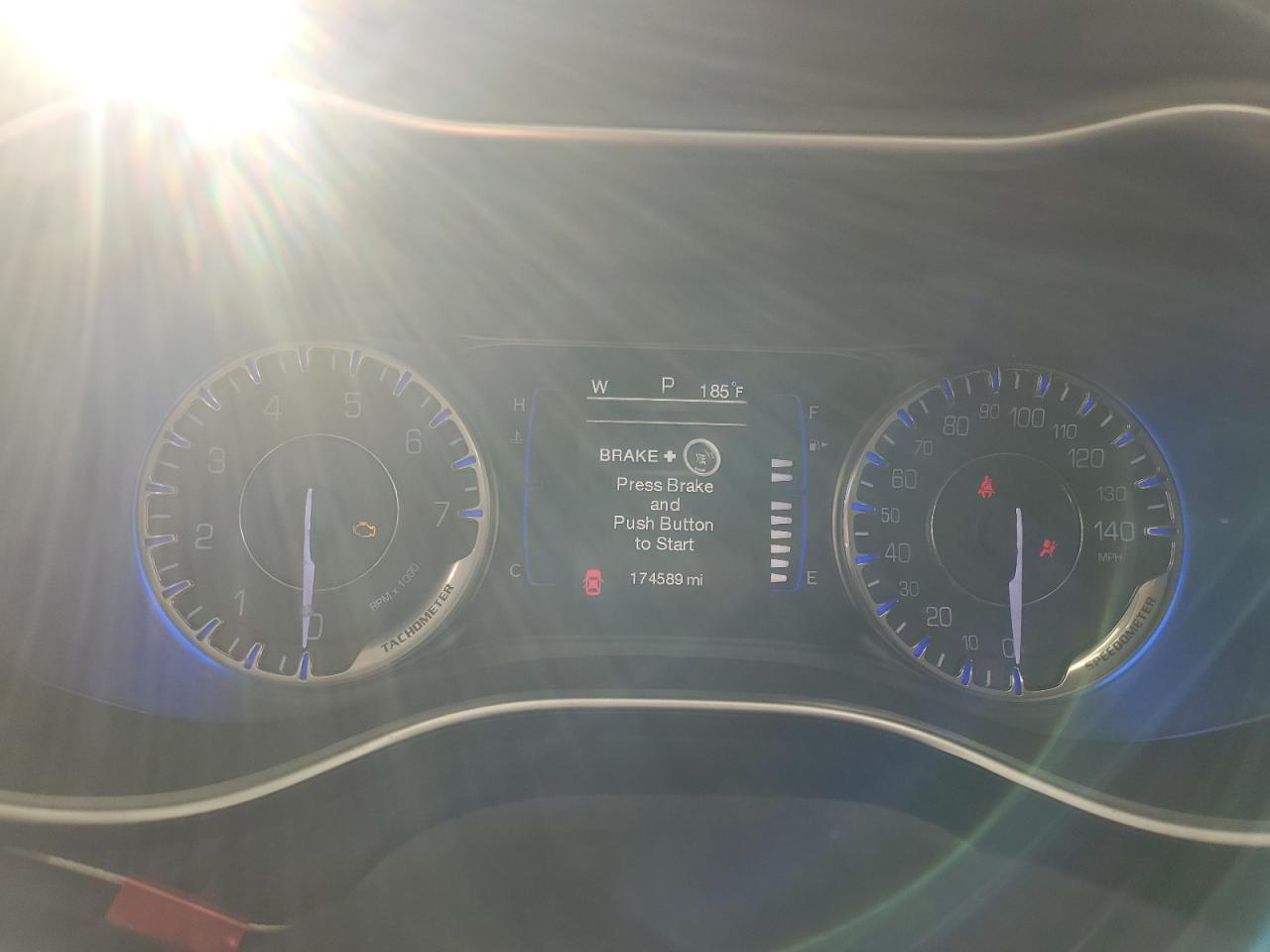 2015 Chrysler 200 Limited VIN: 1C3CCCAB5FN590167 Lot: 87269735