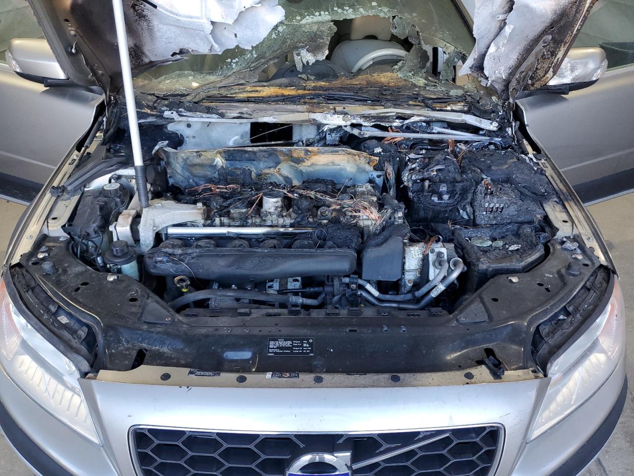 2015 Volvo Xc70 T6 Premier+ VIN: YV4902NC3F1200408 Lot: 85751125