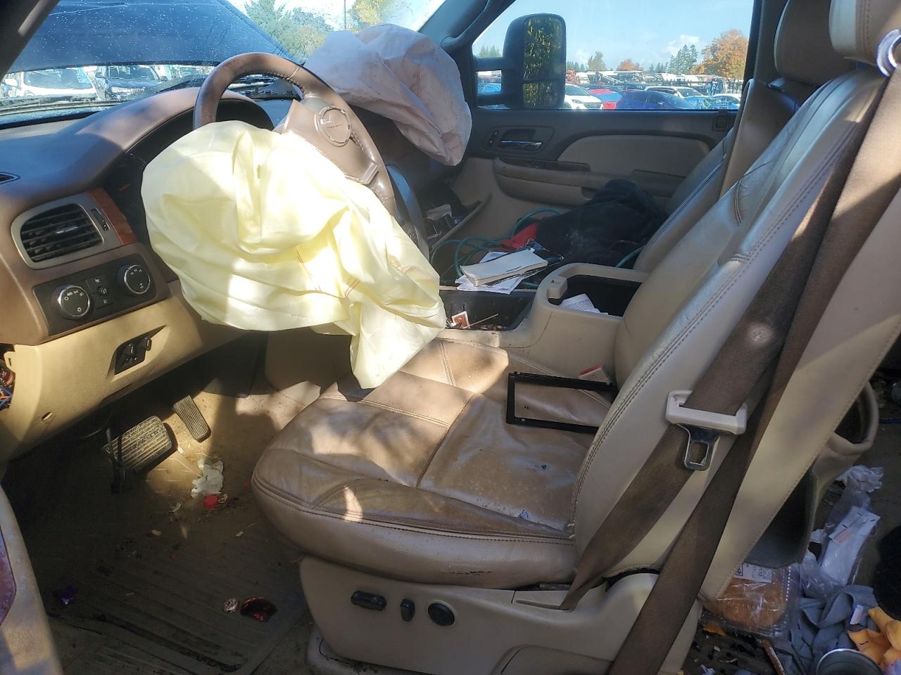 2008 GMC Sierra K2500 Heavy Duty VIN: 1GTHK296X8E116739 Lot: 90045275