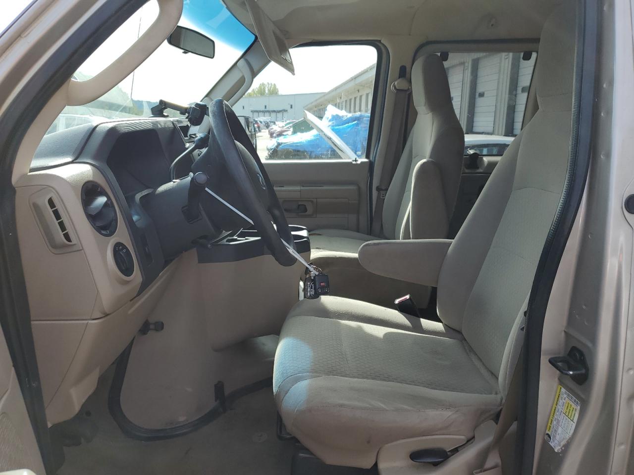 2011 Ford Econoline E350 Super Duty Wagon VIN: 1FBSS3BL6BDA42765 Lot: 86298895