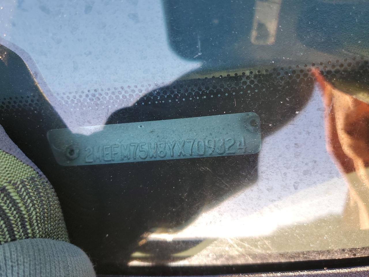 2000 Mercury Grand Marquis Ls VIN: 2MEFM75W8YX709324 Lot: 85925235