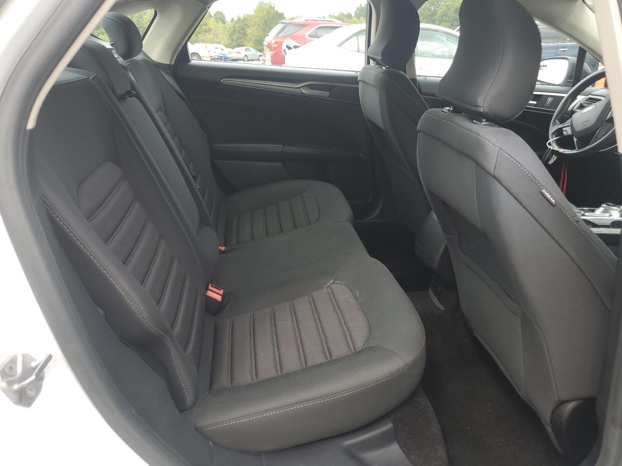 2018 Ford Fusion Se VIN: 3FA6P0H75JR125557 Lot: 81925675