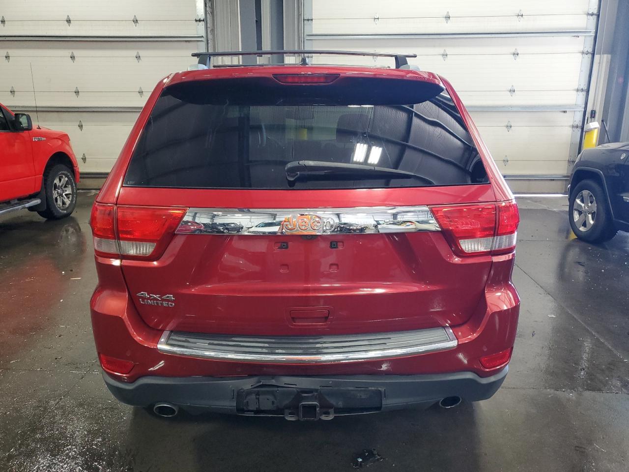 2011 Jeep Grand Cherokee Limited VIN: 1J4RR5GT3BC649376 Lot: 86171875