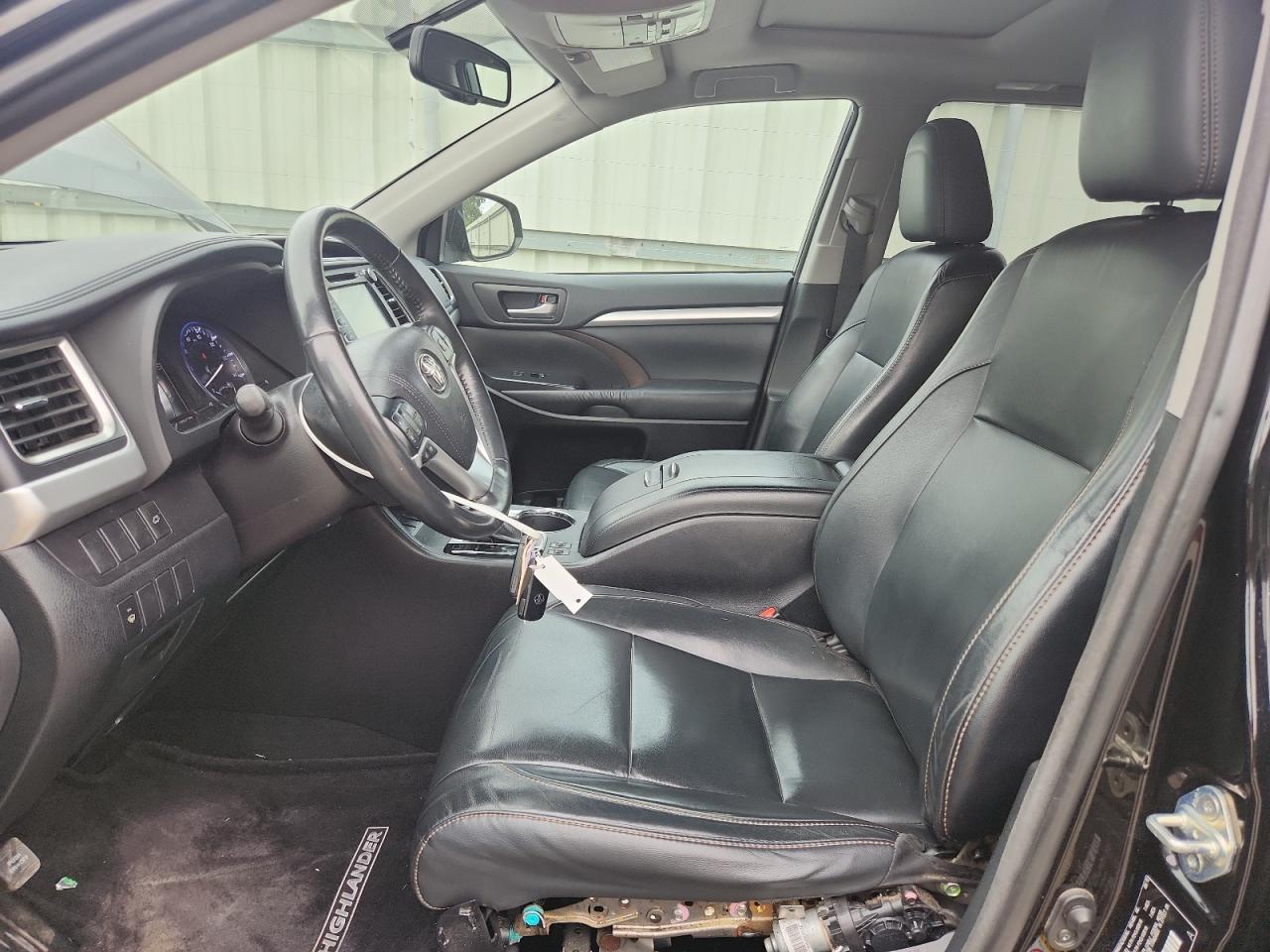 2015 Toyota Highlander Xle VIN: 5TDKKRFH1FS103017 Lot: 85153735