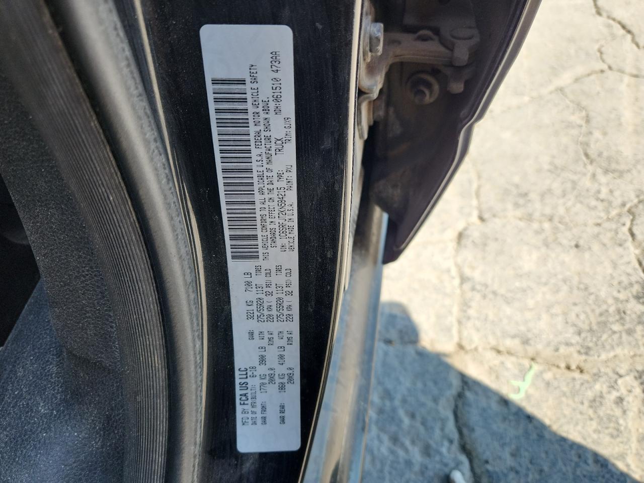 2019 Ram 1500 Laramie VIN: 1C6SRFJT2KN584215 Lot: 85362895