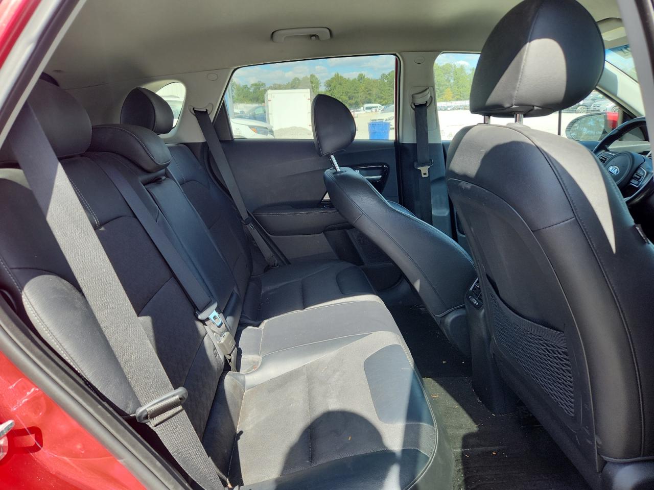 2019 Kia Niro Ex VIN: KNDCC3LC9K5231237 Lot: 86240305