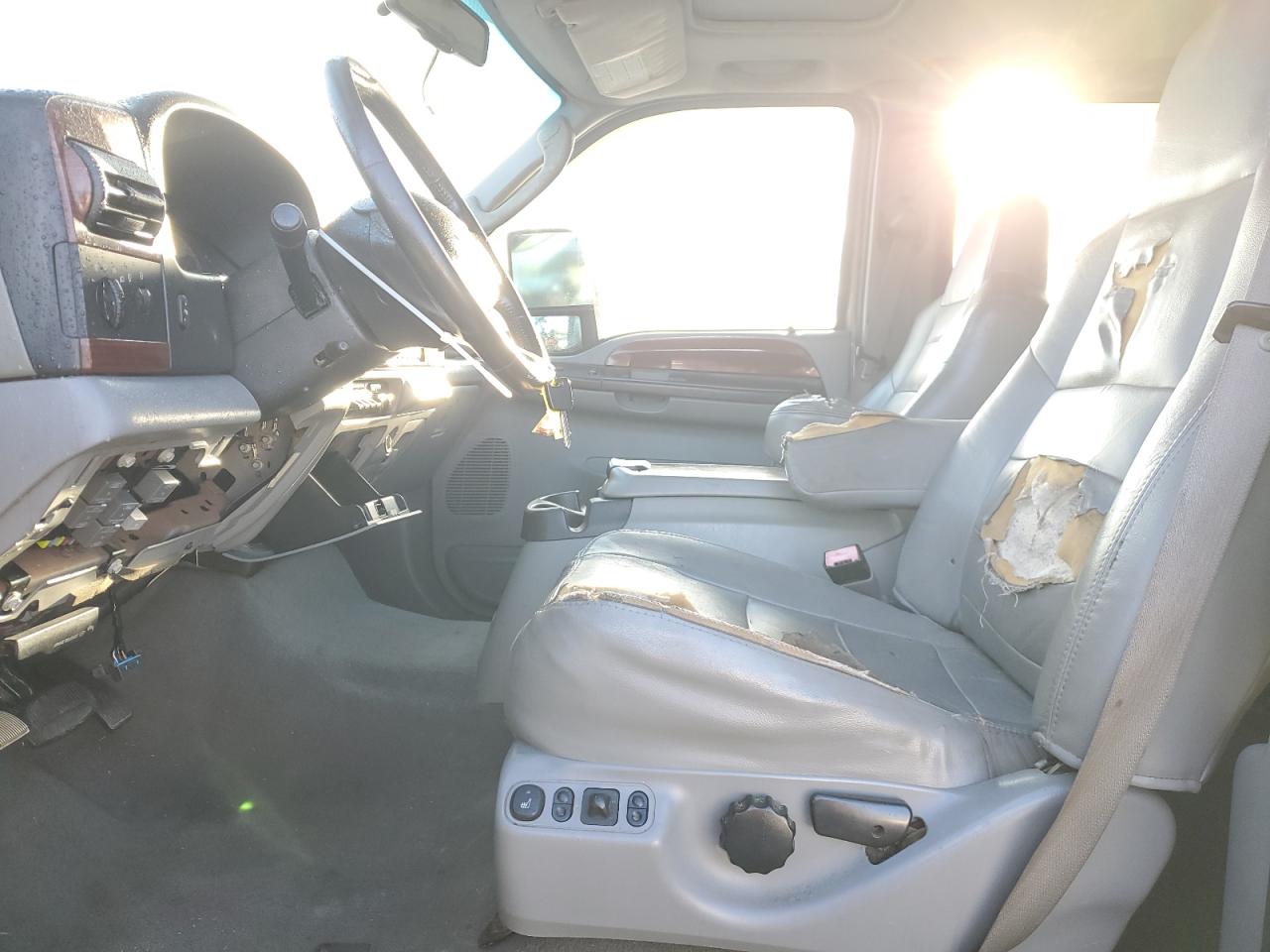 2006 Ford F350 Srw Super Duty VIN: 1FTWW31P96ED79677 Lot: 86846035