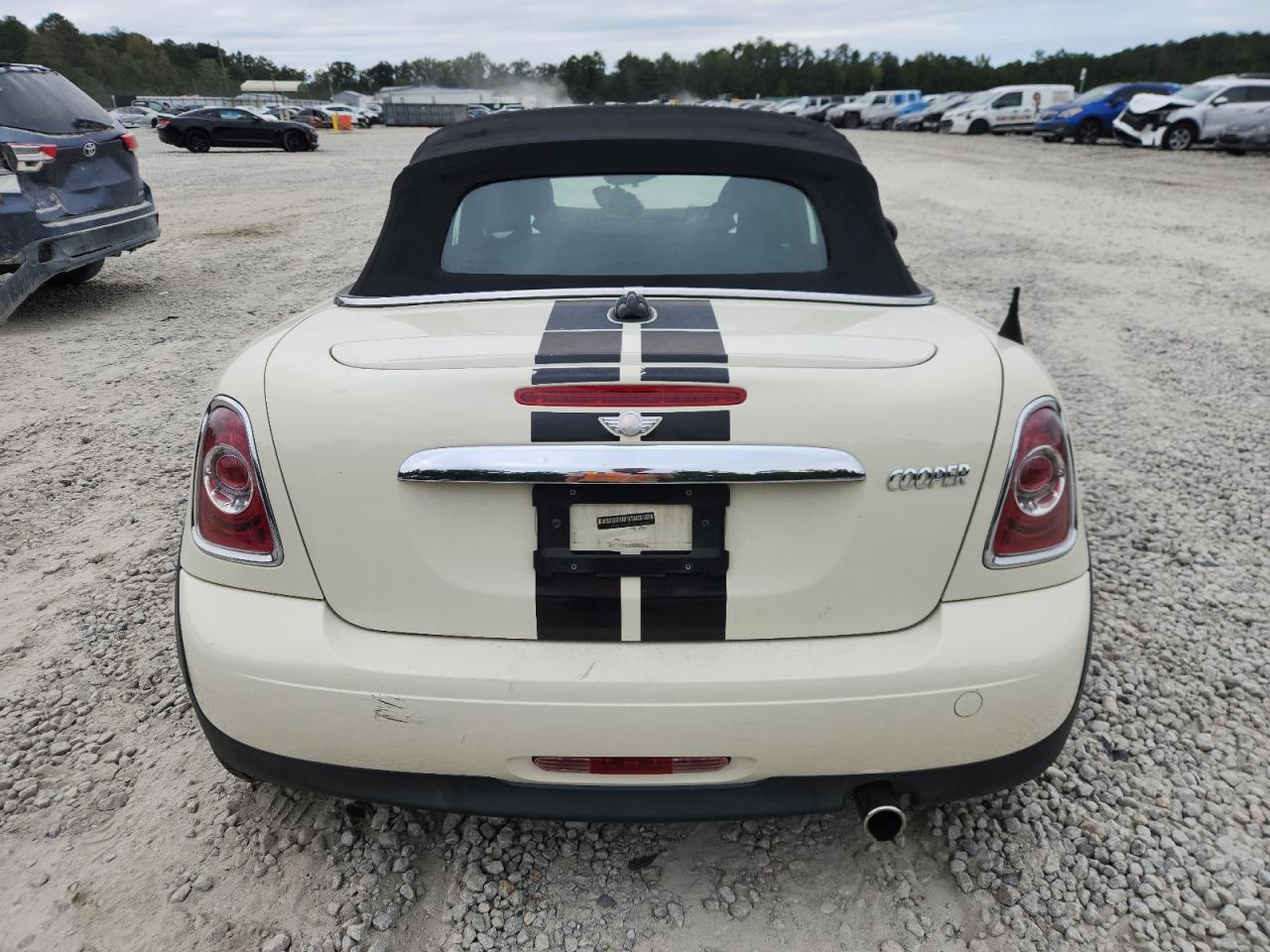 2014 Mini Cooper Roadster VIN: WMWSY1C54ET625731 Lot: 86076075