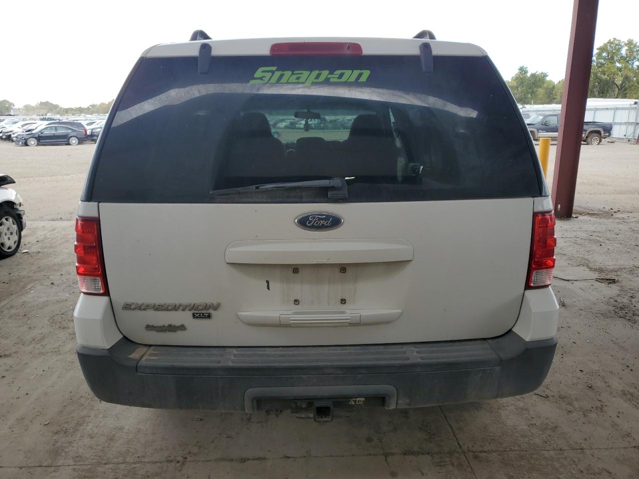2005 Ford Expedition Xlt VIN: 1FMPU16575LA28312 Lot: 85506995