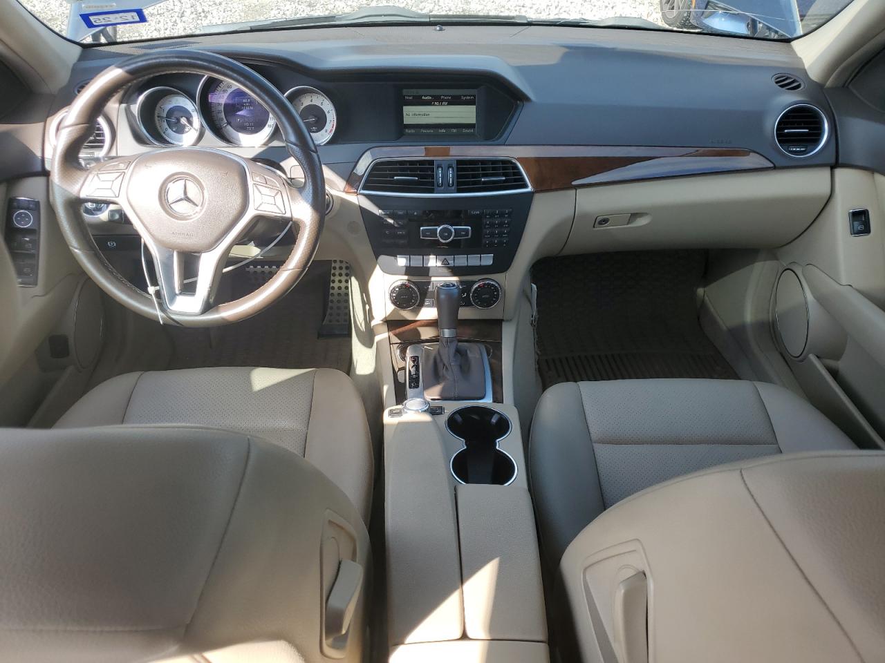 2014 Mercedes-Benz C 250 VIN: WDDGF4HB0ER302715 Lot: 85891445