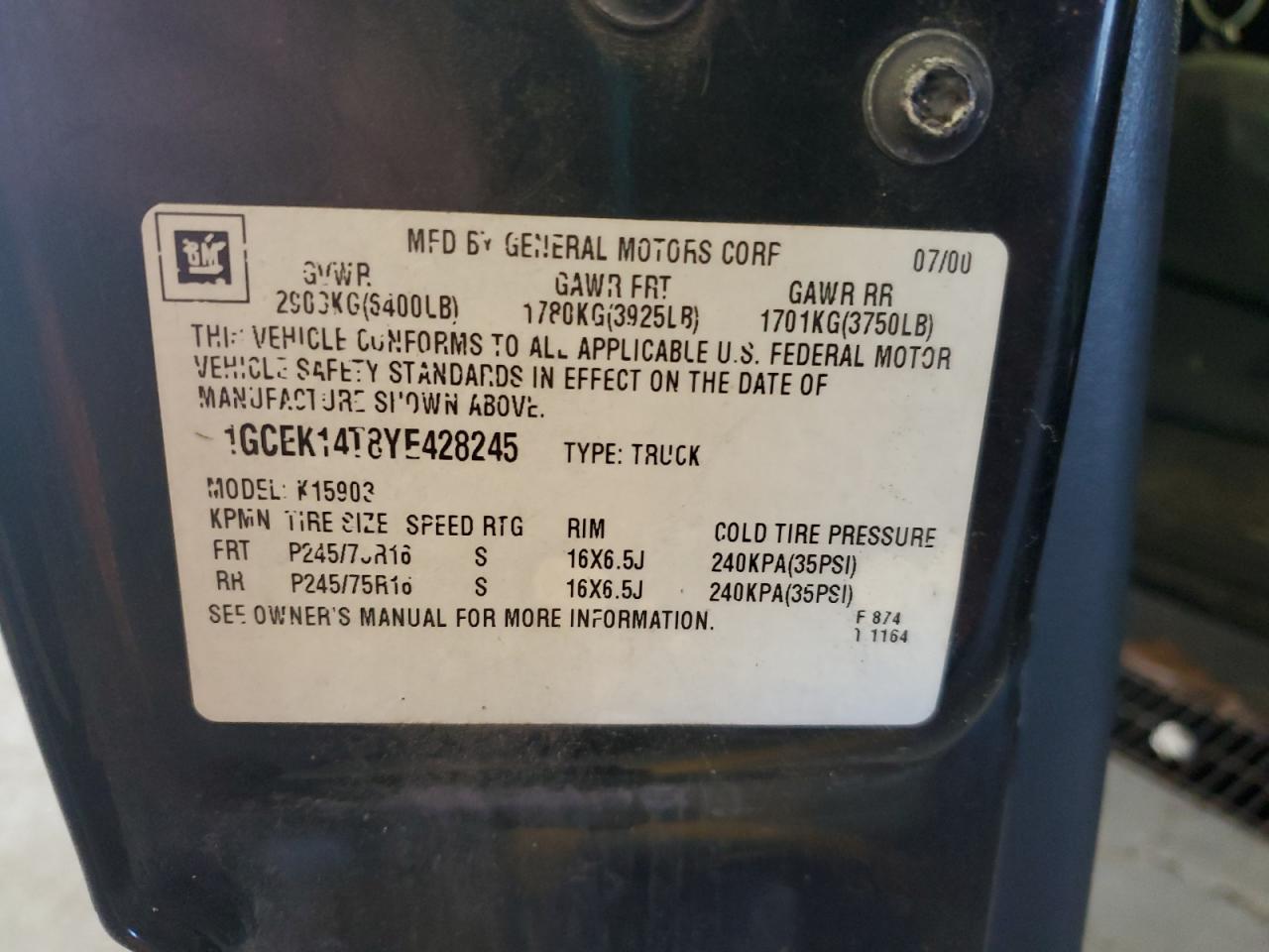 2000 Chevrolet Silverado K1500 VIN: 1GCEK14T8YE428245 Lot: 85153925